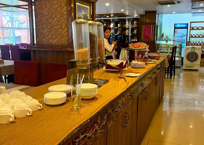 Yatri Suites And Spa Hotel