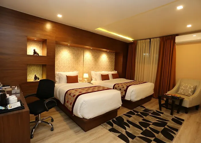 Yatri Suites And Spa Hotel 4*