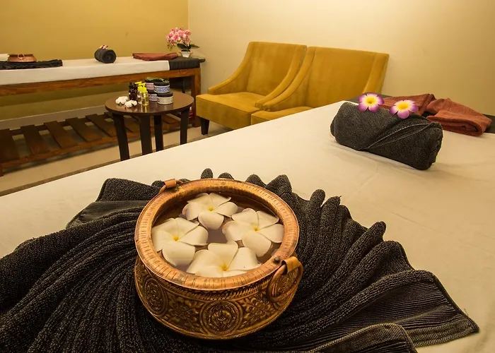 Yatri Suites And Spa 4*